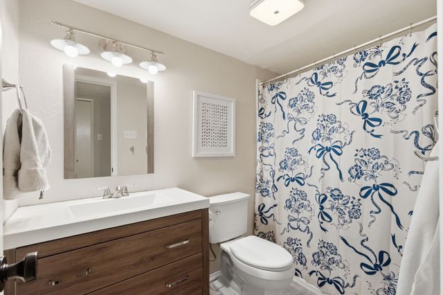 5113 Blue Glen Drive, The Colony, TX 75056