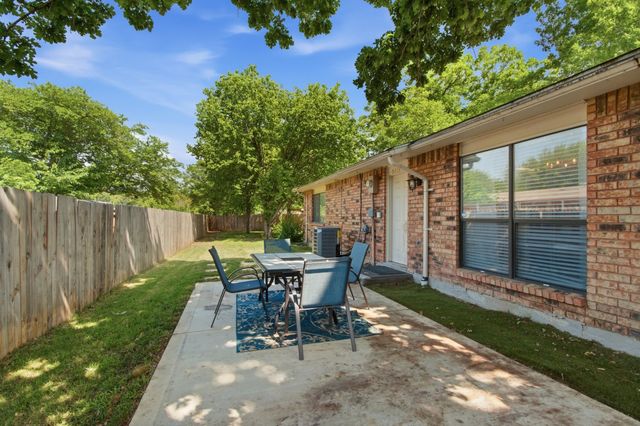 5113 Blue Glen Drive, The Colony, TX 75056
