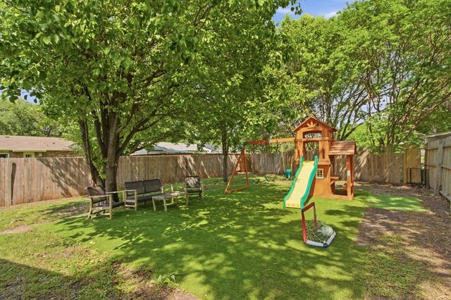5113 Blue Glen Drive, The Colony, TX 75056