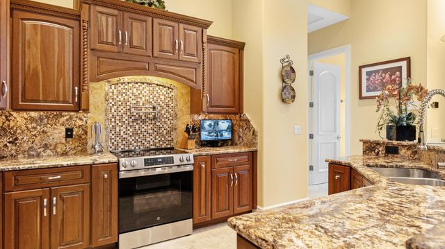 371 SE 15th Avenue, Pompano Beach, FL 33060