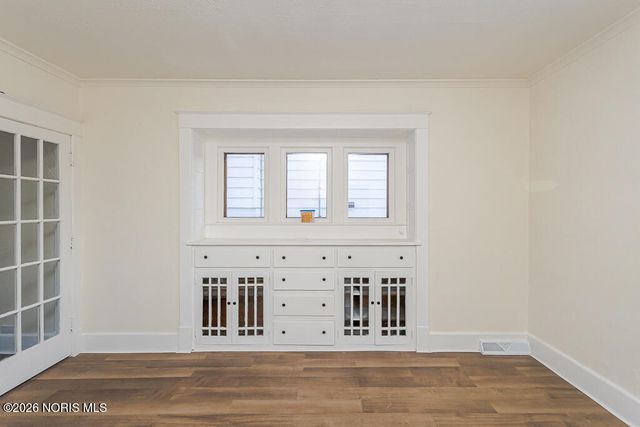 734 Brighton Avenue, Toledo, OH 43609