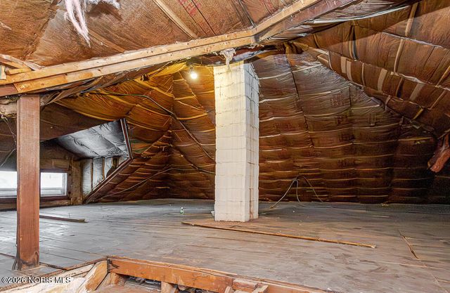 734 Brighton Avenue, Toledo, OH 43609