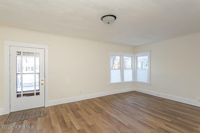 734 Brighton Avenue, Toledo, OH 43609