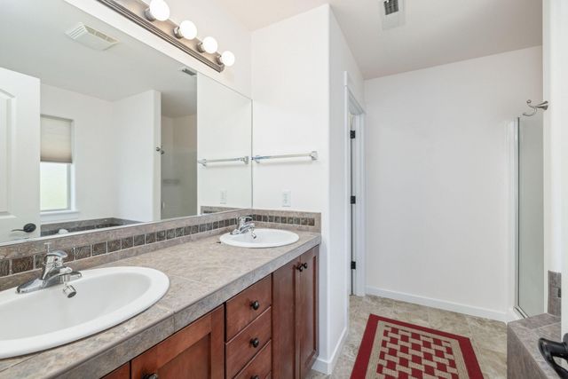 2934 NE Dogwood Drive, Bend, OR 97701