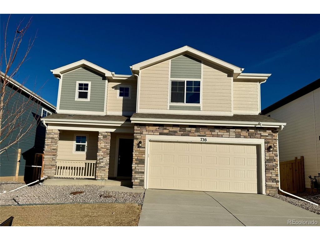 736 N Carrie Ct, Watkins, CO 80137