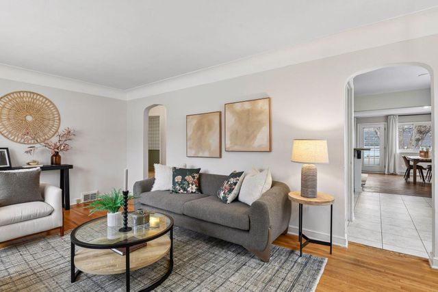 5641 Washburn Avenue S, Minneapolis, MN 55410