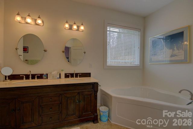 751 Everett Road, Pisgah Forest, NC 28768