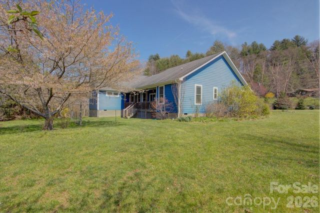 751 Everett Road, Pisgah Forest, NC 28768