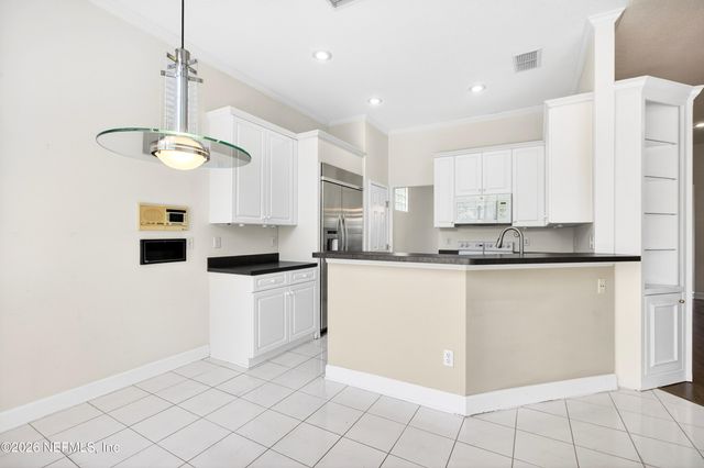 4050 MIZNER Circle S, Jacksonville, FL 32217