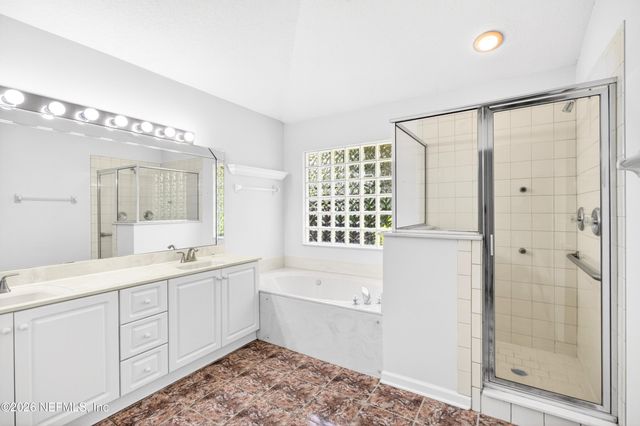 4050 MIZNER Circle S, Jacksonville, FL 32217