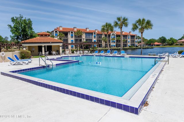 4050 MIZNER Circle S, Jacksonville, FL 32217