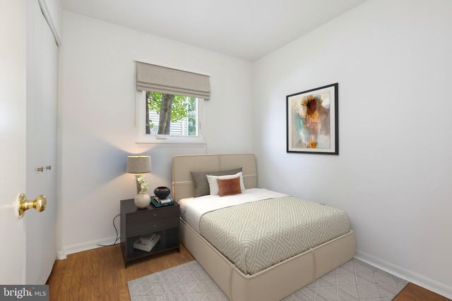 1136 TYLER AVE, Annapolis, MD 21403