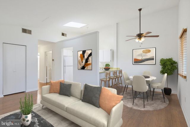 1136 TYLER AVE, Annapolis, MD 21403