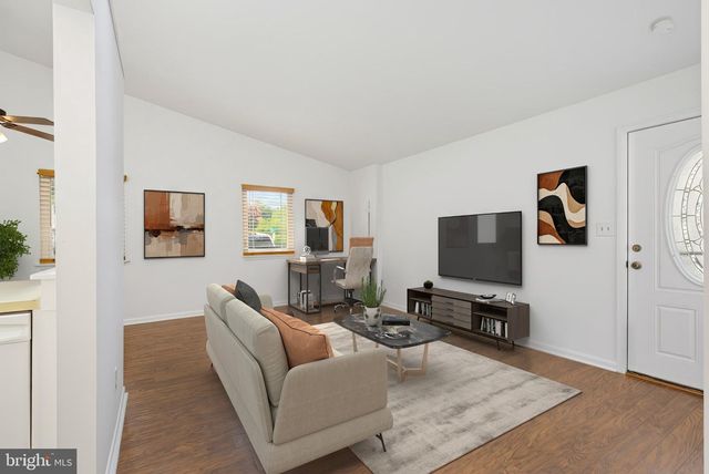 1136 TYLER AVE, Annapolis, MD 21403