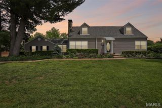 4709 Theiss Road, St Louis, MO 63128