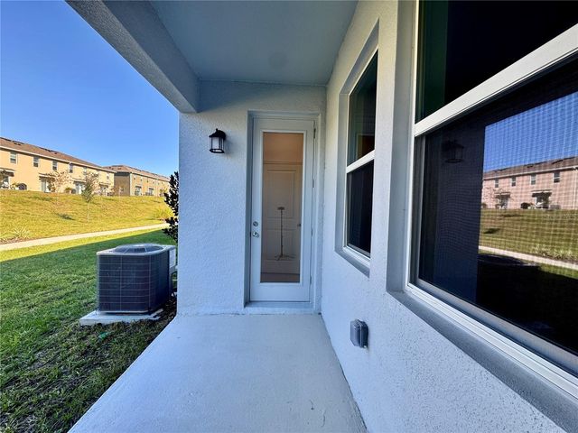 2819 MALOOF DRIVE, Davenport, FL 33837