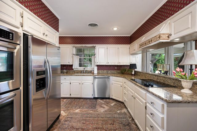 3701 S VIRGINIA Street, Amarillo, TX 79109