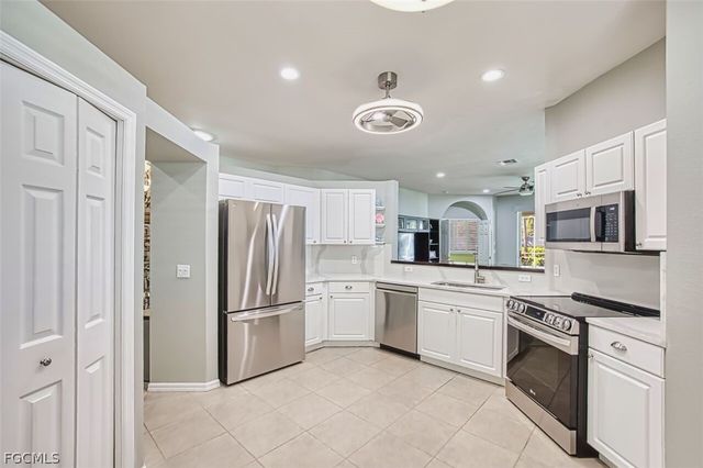 13600 Gulf Breeze ST, Fort Myers, FL 33907