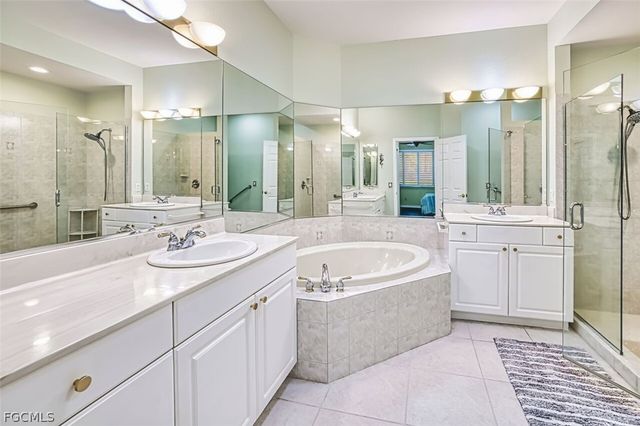 13600 Gulf Breeze ST, Fort Myers, FL 33907