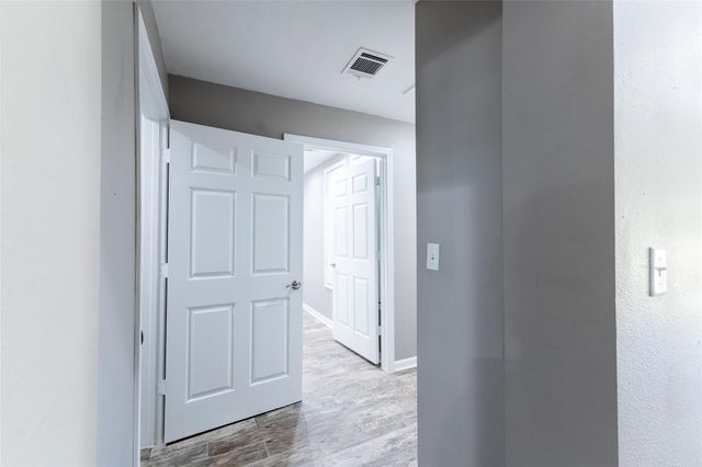 3435 Balboa Circle 8, Montgomery, TX 77356