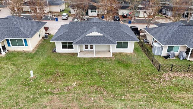 3435 Balboa Circle 8, Montgomery, TX 77356