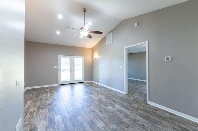 3435 Balboa Circle 8, Montgomery, TX 77356