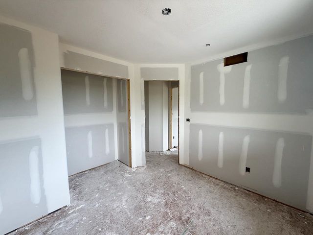 5518 N St. Paul Ct., Wichita, KS 67204