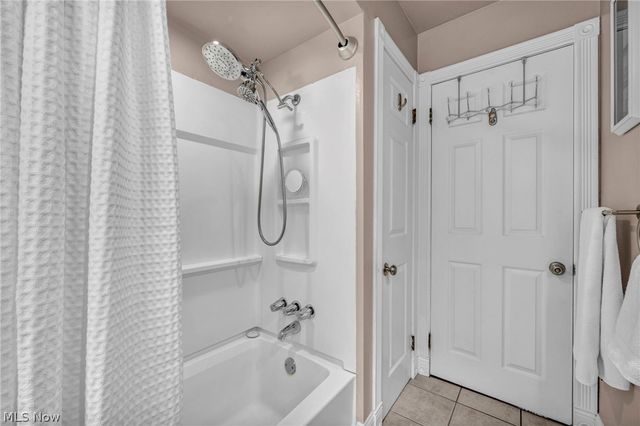 24103 Bruce Road, Bay Village, OH 44140