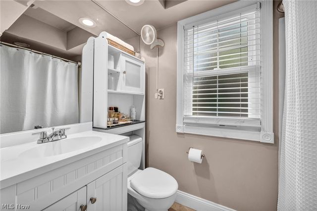 24103 Bruce Road, Bay Village, OH 44140