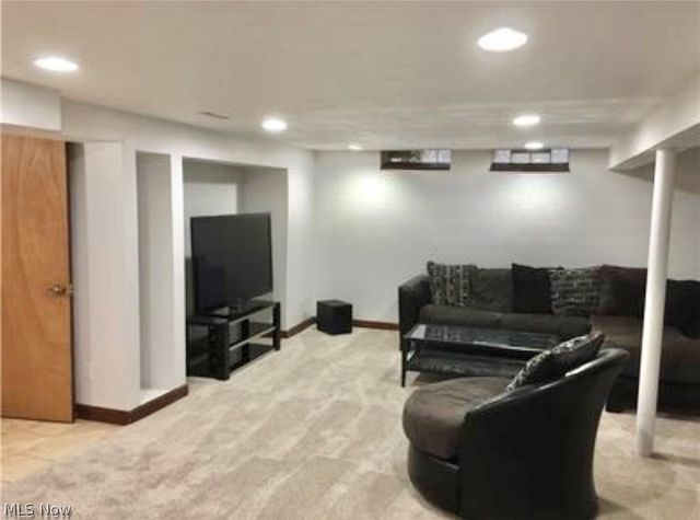 24103 Bruce Road, Bay Village, OH 44140