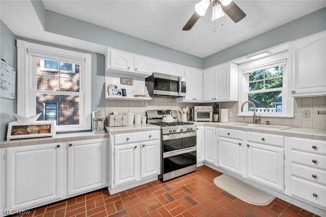 24103 Bruce Road, Bay Village, OH 44140