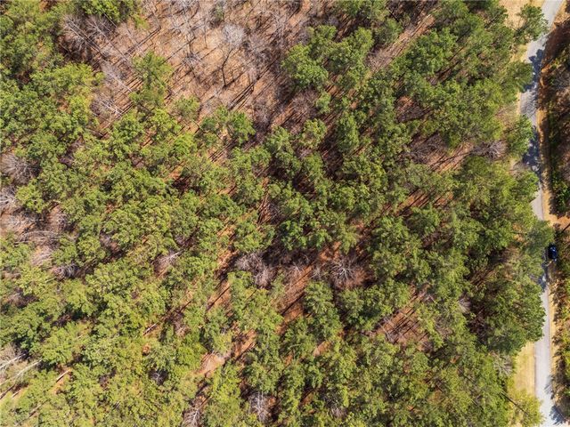 105 Hawks Bay Court, Six Mile, SC 29682