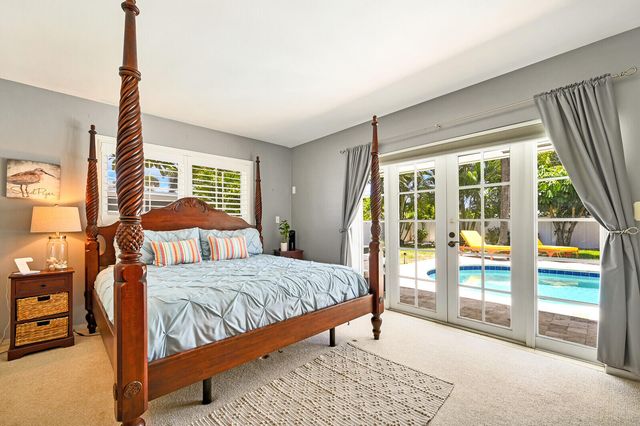 904 SE 12th Street, Deerfield Beach, FL 33441