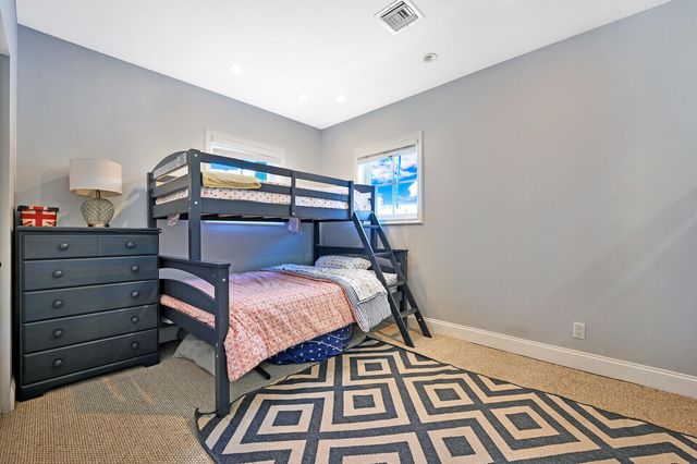 904 SE 12th Street, Deerfield Beach, FL 33441