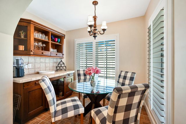 904 SE 12th Street, Deerfield Beach, FL 33441