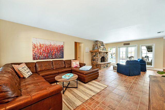 904 SE 12th Street, Deerfield Beach, FL 33441