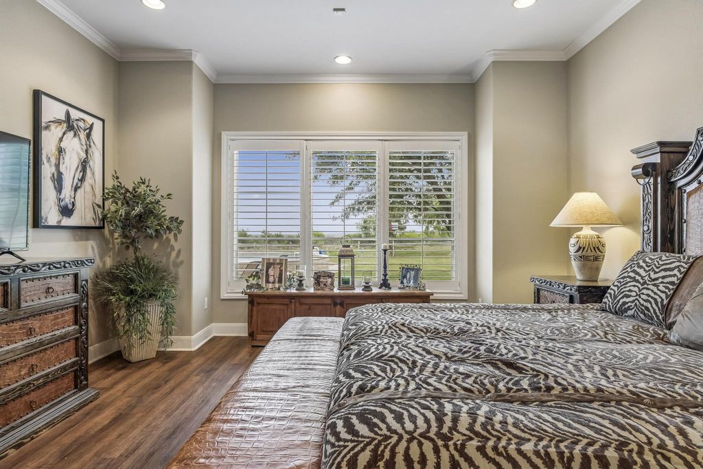 Image 19 of property listing at 15901 Fm 2402, Paint Rock, TX 76866