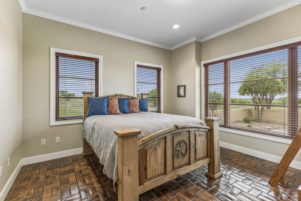 Image 31 of property listing at 15901 Fm 2402, Paint Rock, TX 76866