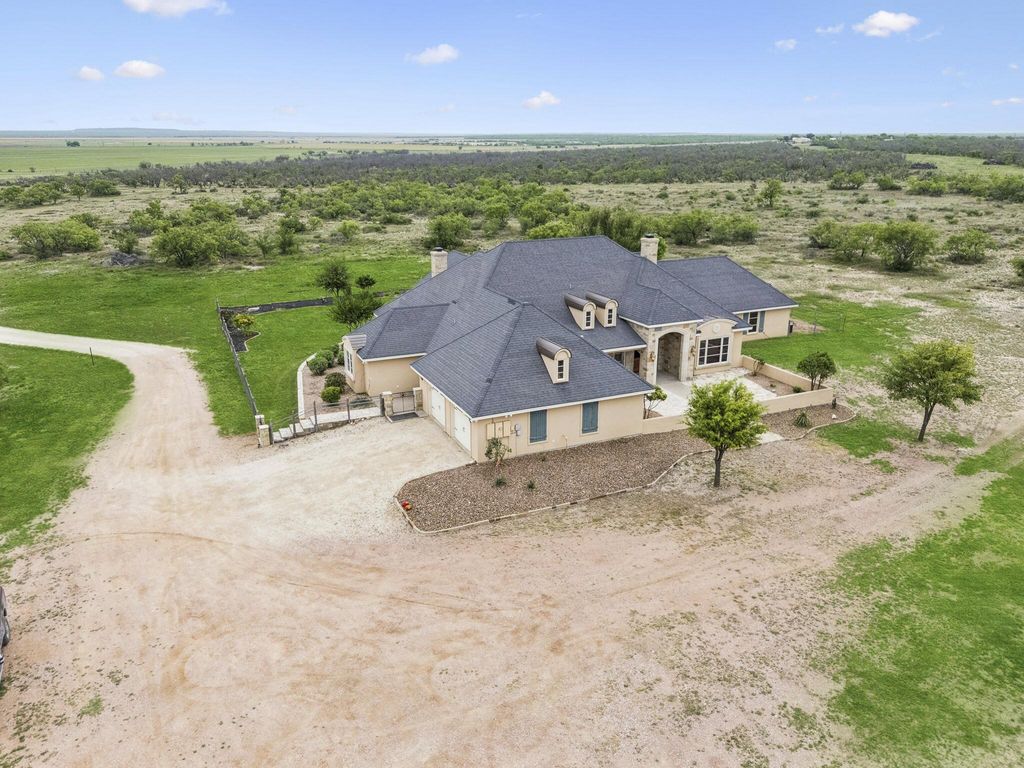 Image 46 of property listing at 15901 Fm 2402, Paint Rock, TX 76866
