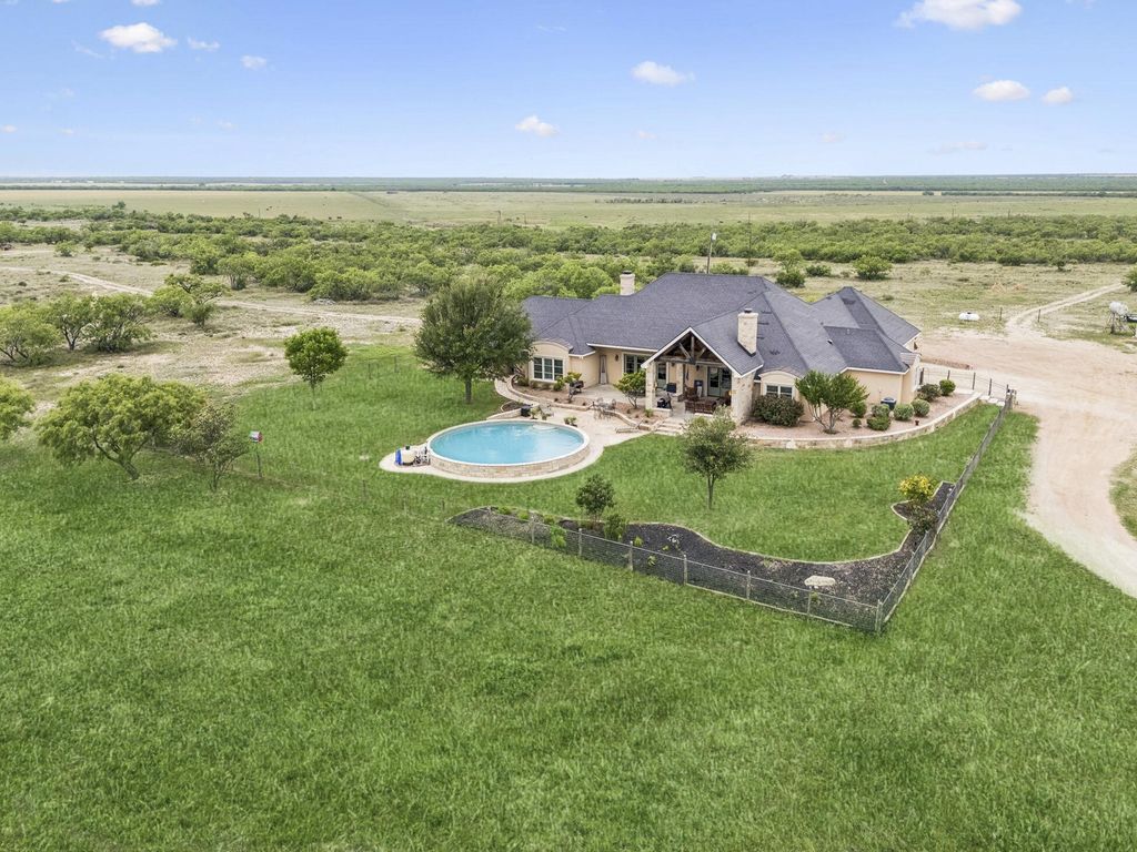 Image 47 of property listing at 15901 Fm 2402, Paint Rock, TX 76866
