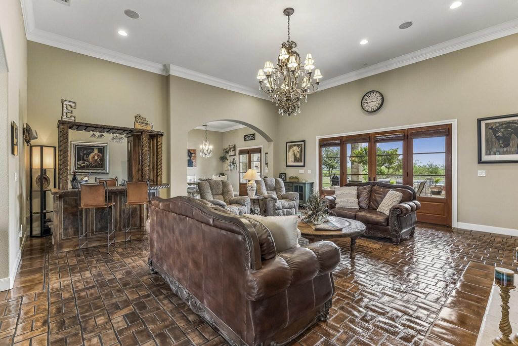 Image 9 of property listing at 15901 Fm 2402, Paint Rock, TX 76866