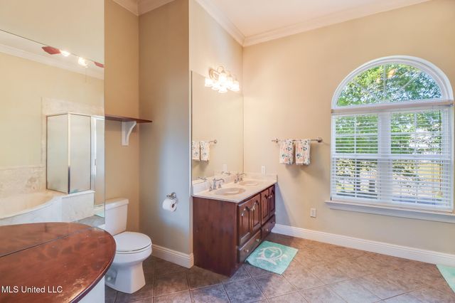 6105 Mary Mahoney Drive, Ocean Springs, MS 39564