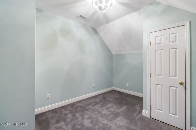 6105 Mary Mahoney Drive, Ocean Springs, MS 39564