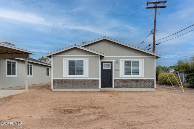 1934 E CARVER Drive, Phoenix, AZ 85040