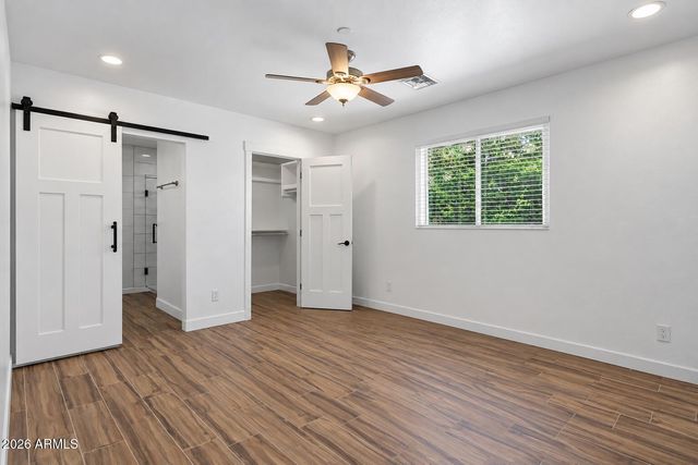 1934 E CARVER Drive, Phoenix, AZ 85040
