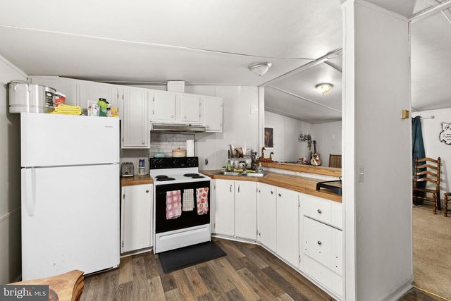 9004 THORNTON ROLLING RD, Fredericksburg, VA 22408