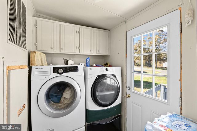 9004 THORNTON ROLLING RD, Fredericksburg, VA 22408