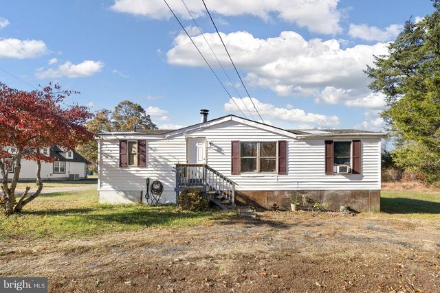 9004 THORNTON ROLLING RD, Fredericksburg, VA 22408