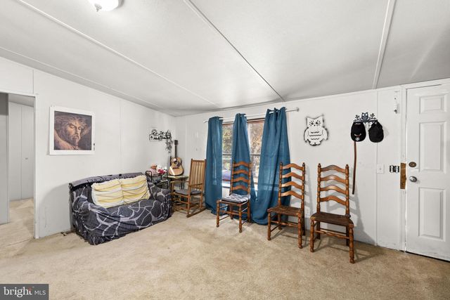 9004 THORNTON ROLLING RD, Fredericksburg, VA 22408