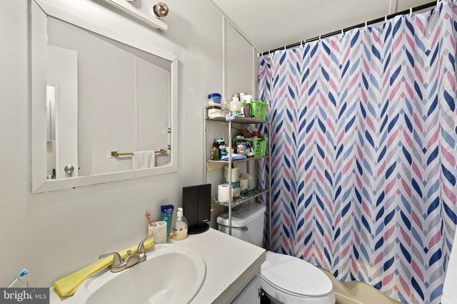 9004 THORNTON ROLLING RD, Fredericksburg, VA 22408